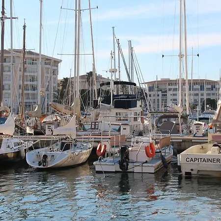 Le Capitole Apartamento *